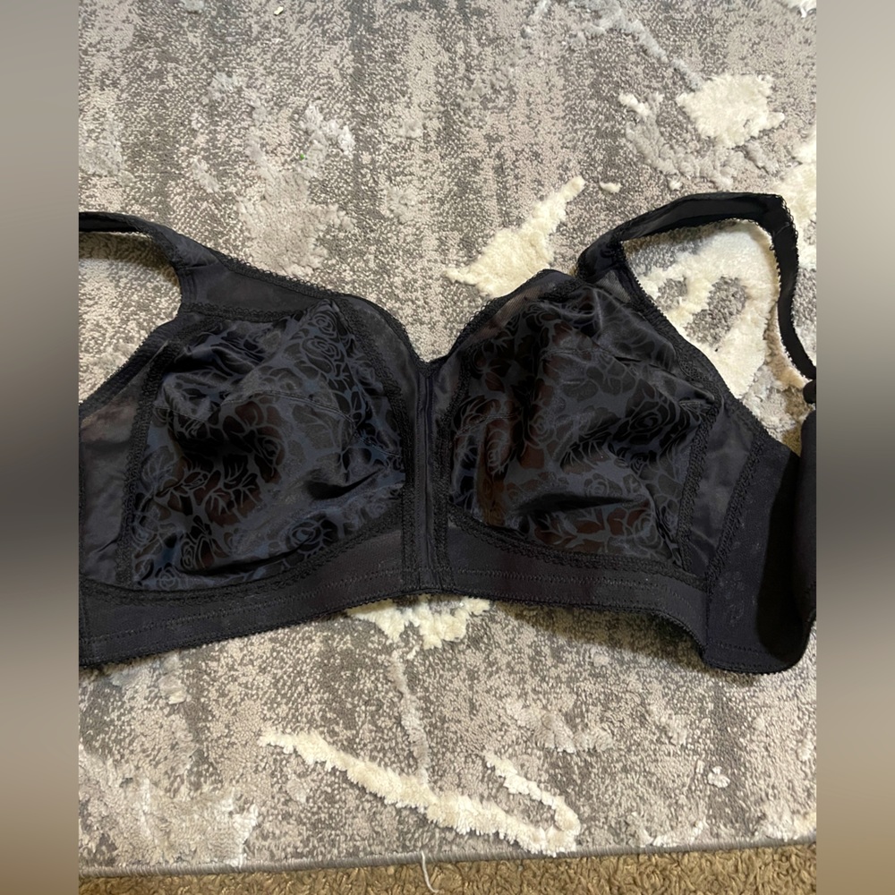 Playtex 18 hour wire free bra